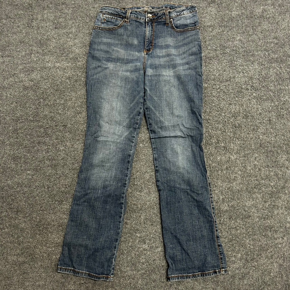 Wrangler Jeans Womens Size 30x31 Blue Aura Bootcut Stretch Denim Medium Wash